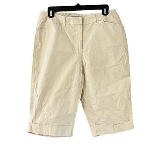 a.n.a Women’s Capris Size 8